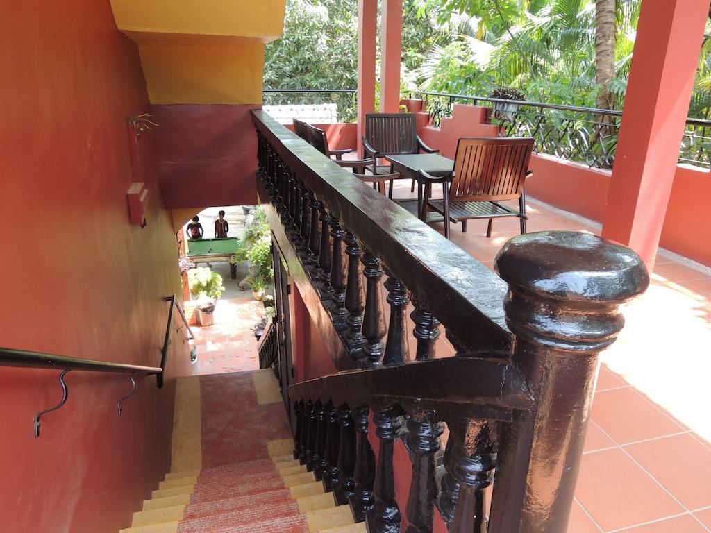Elephant Blanc Phnom Penh Exterior foto